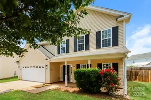 609 Castlefin Ct, Statesville, NC 28625 - Photo 1