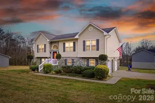 3902 Leah Belle Ln, Lenoir, NC 28645 - Photo 1