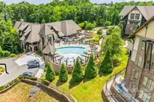 412 Falling Water Ct, Charlotte, NC 28213 - Photo 1