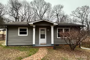 1011 Hull St, Statesville, NC 28677 - Photo 1