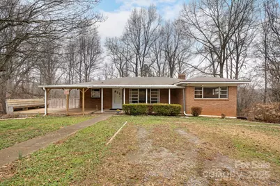 1177 2nd Street Place SE, Hickory, NC 28602 - Photo 1