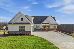 2615 Vista Ln NE, Conover, NC 28613 - Photo 1