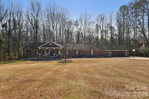 1993 Berrywood Ln, Clover, SC 29710 - Photo 1