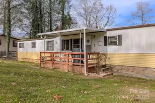 28 Holly Acres Ln, Arden, NC 28704 - Photo 1