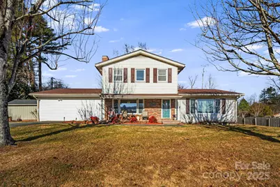 154 Harris Street, Spruce Pine, NC 28777 - Photo 1