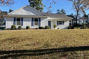 2109 Heather Glen Ln, Charlotte, NC 28208 - Photo 1