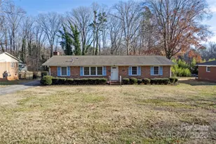 4019 Allwood Dr, Charlotte, NC 28217 - Photo 1