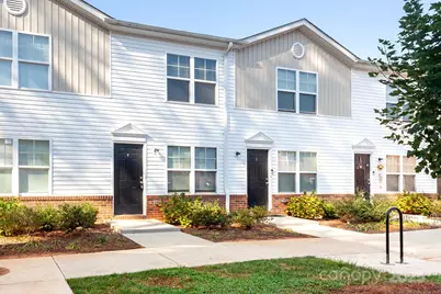 2025 Oakdale Road #Q, Charlotte, NC 28216 - Photo 1