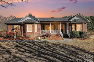 135 Jefferson Ave, Kannapolis, NC 28081 - Photo 1