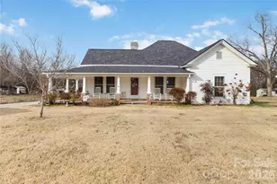 3841 York St, Sharon, SC 29742 - Photo 1