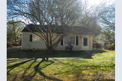 1017 Nations Drive, Charlotte, NC 28217 - Photo 1