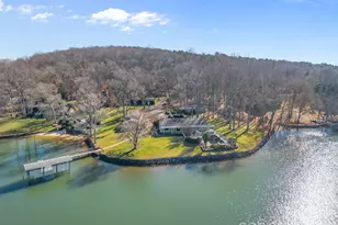 3016 Sadler Rd, Charlotte, NC 28278 - Photo 1