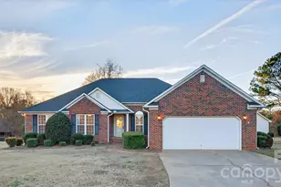 834 Indian Trail Run, Inman, SC 29349 - Photo 1