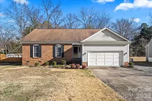 2036 Killarney Pl, Charlotte, NC 28262 - Photo 1