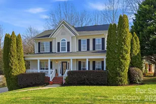 2712 25th St NE, Hickory, NC 28601 - Photo 1