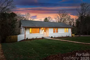 2333 Wensley Dr, Charlotte, NC 28210 - Photo 1
