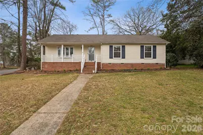 1001 Eaglewood Avenue, Charlotte, NC 28212 - Photo 1