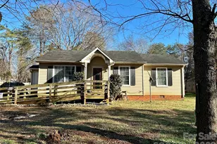 315 Cedar Dr, Salisbury, NC 28147 - Photo 1