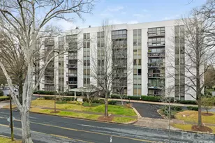 2222 Selwyn Ave, Charlotte, NC 28207 - Photo 1