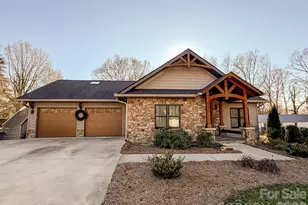 85 20th Ave NW, Hickory, NC 28601 - Photo 1