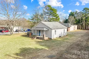 2195 Charlotte Hwy, Mooresville, NC 28115 - Photo 1