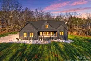 6054 Willowbottom Rd, Hickory, NC 28602 - Photo 1