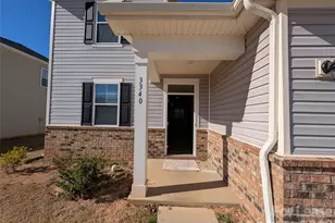3340 Blf Hl Ln, Charlotte, NC 28215 - Photo 1