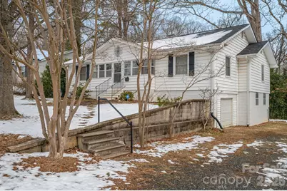 610 Washington Street, Cramerton, NC 28032 - Photo 1