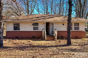 1035 S Stonewall Ave, Rock Hill, SC 29730 - Photo 1