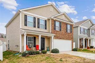 2038 Pippen Ave, Charlotte, NC 28215 - Photo 1