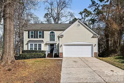 7208 Insdale Court, Charlotte, NC 28269 - Photo 1