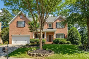 16624 Turtle Point Rd, Charlotte, NC 28278 - Photo 1