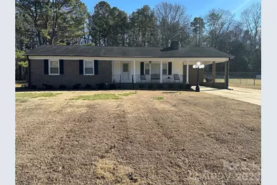 122 Cottonwood Drive, Mount Holly, NC 28120 - Photo 1