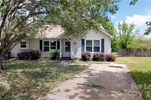 13906 Glendevon Ct, Charlotte, NC 28273 - Photo 1