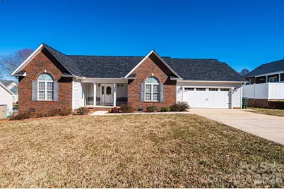 2576 Rolling Ridge Drive, Hickory, NC 28602 - Photo 1