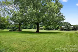 110 Old Squaw Rd, Mooresville, NC 28117 - Photo 1