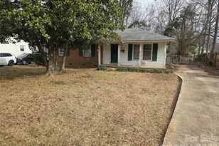 3721 Bankston Pl, Charlotte, NC 28215 - Photo 1