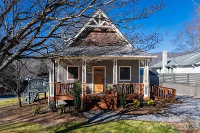 829 N Oconeechee Avenue, Black Mountain, NC 28711 - Photo 1