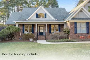 2271 Northview Harbour Dr, Sherrills Ford, NC 28673 - Photo 1