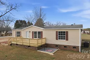 53 Mountain View Dr, Taylorsville, NC 28681 - Photo 1
