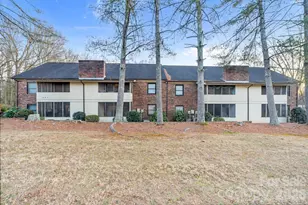 460 14th Ave NE, Hickory, NC 28601 - Photo 1