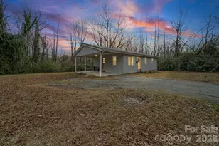 525 Stanley St, Troy, NC 27371 - Photo 1