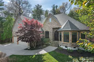 86 Oak Hollow Dr, Asheville, NC 28805 - Photo 1