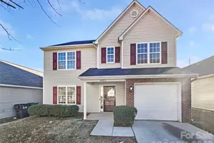 4022 Cindy Woods Ln, Charlotte, NC 28216 - Photo 1
