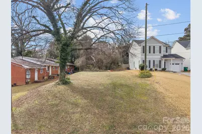 1434 Academy Street, Charlotte, NC 28205 - Photo 1