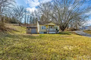 800 Murray Rd, Canton, NC 28716 - Photo 1