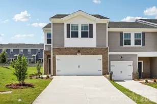 8113 Hidden Spgs Trl, Charlotte, NC 28216 - Photo 1