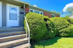 86 Trowbridge Ln, Brevard, NC 28712 - Photo 1