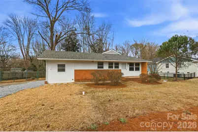 4401 Somerdale Lane, Charlotte, NC 28205 - Photo 1