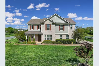 610 Blaise Court, Matthews, NC 28104 - Photo 1